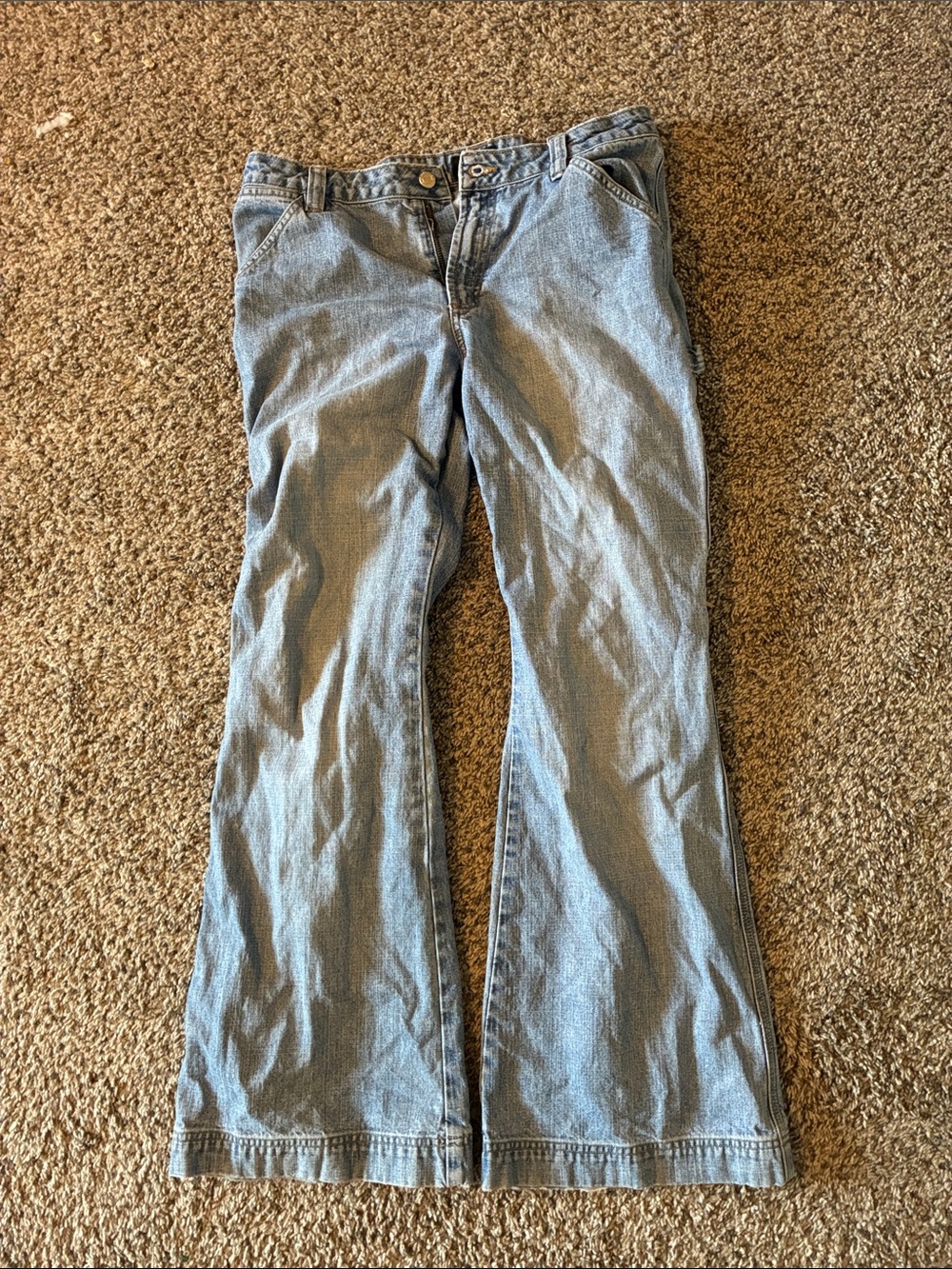 Women's Light Wash Flare Jeans - Mid Rise Wide Leg